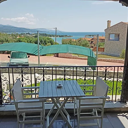 Castristudios Nikiti (Sithonia)