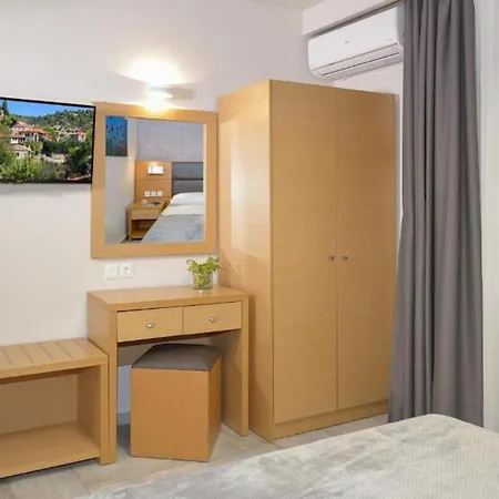 Castristudios Apartman *