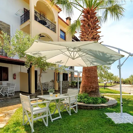 Castristudios Nikiti (Sithonia)