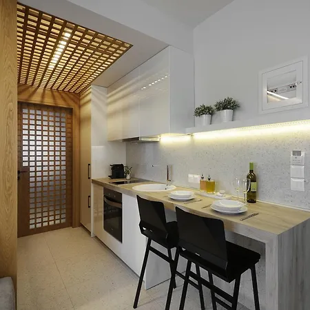 Apartament Castristudios