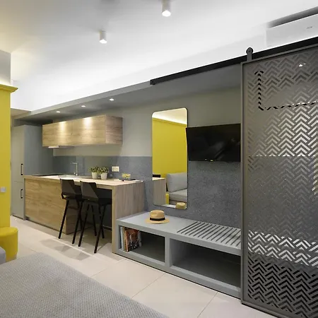 Castristudios * Nikiti (Sithonia)