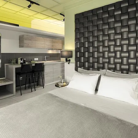 Castristudios * Nikíti