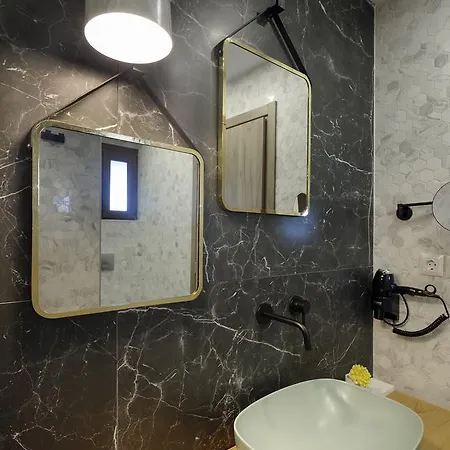 Castristudios Nikiti (Sithonia)