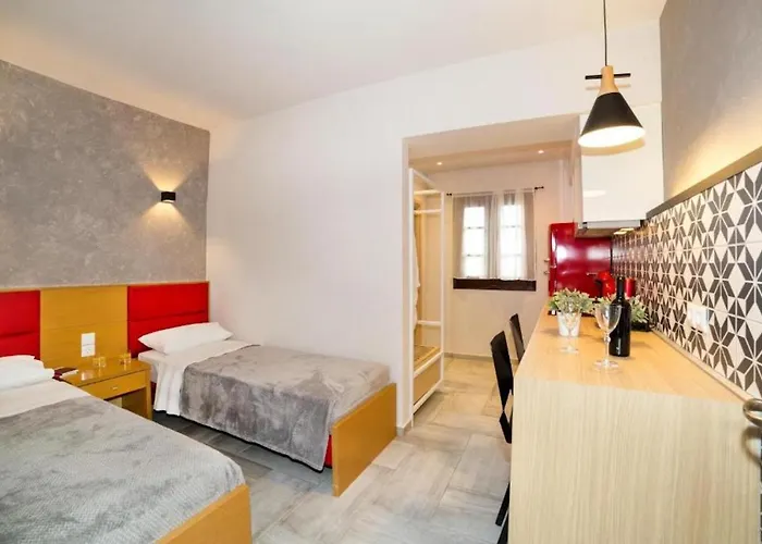 Castristudios * Nikiti (Sithonia)