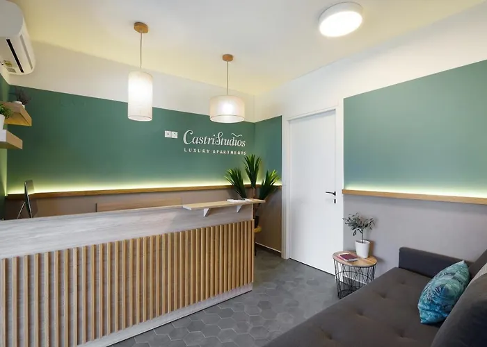 Castristudios Nikiti (Sithonia)